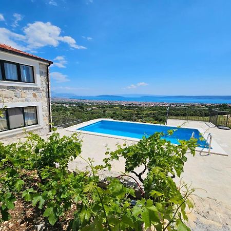 Kaštel Novi Villa Bepina, Surrounded By Sea, Olive, Vineyard מראה חיצוני תמונה