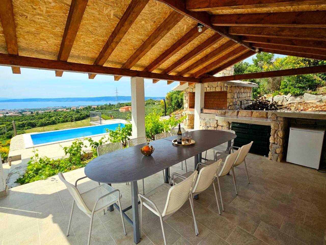Kaštel Novi Villa Bepina, Surrounded By Sea, Olive, Vineyard מראה חיצוני תמונה