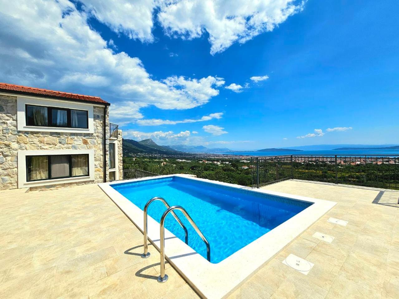 Kaštel Novi Villa Bepina, Surrounded By Sea, Olive, Vineyard מראה חיצוני תמונה