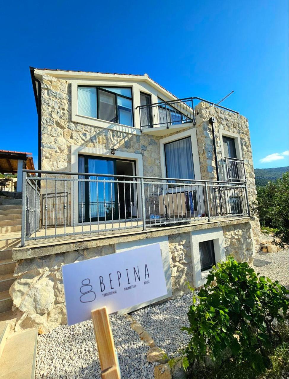Kaštel Novi Villa Bepina, Surrounded By Sea, Olive, Vineyard מראה חיצוני תמונה