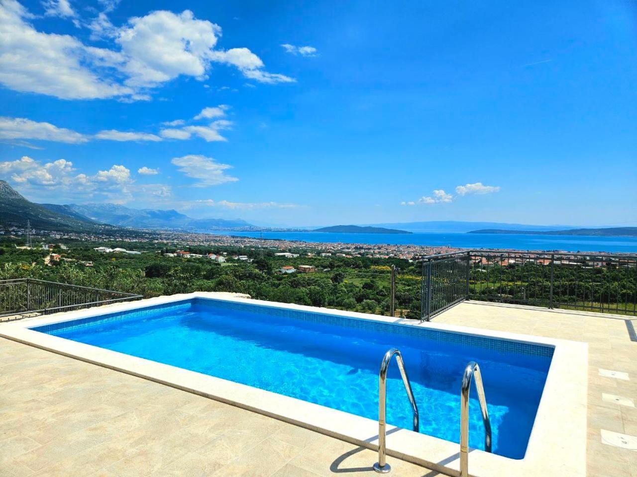 Kaštel Novi Villa Bepina, Surrounded By Sea, Olive, Vineyard מראה חיצוני תמונה